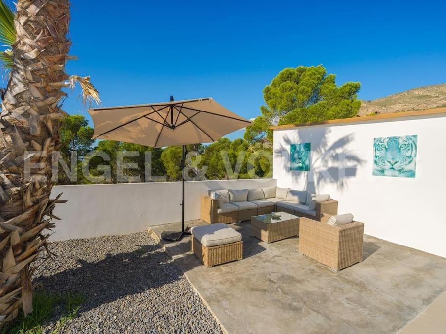 Villa In Finestrat Eksteriør billede