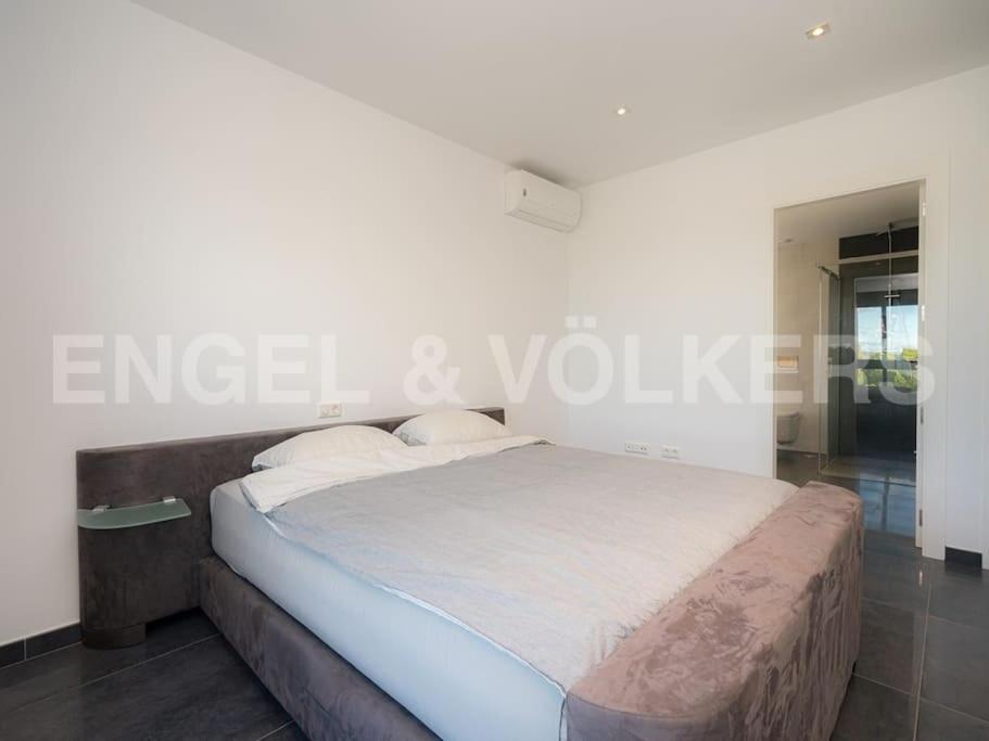 Villa In Finestrat Eksteriør billede