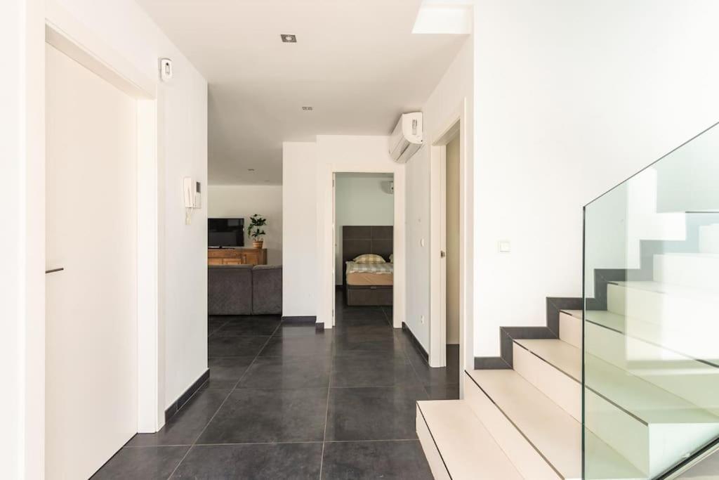 Villa In Finestrat Eksteriør billede